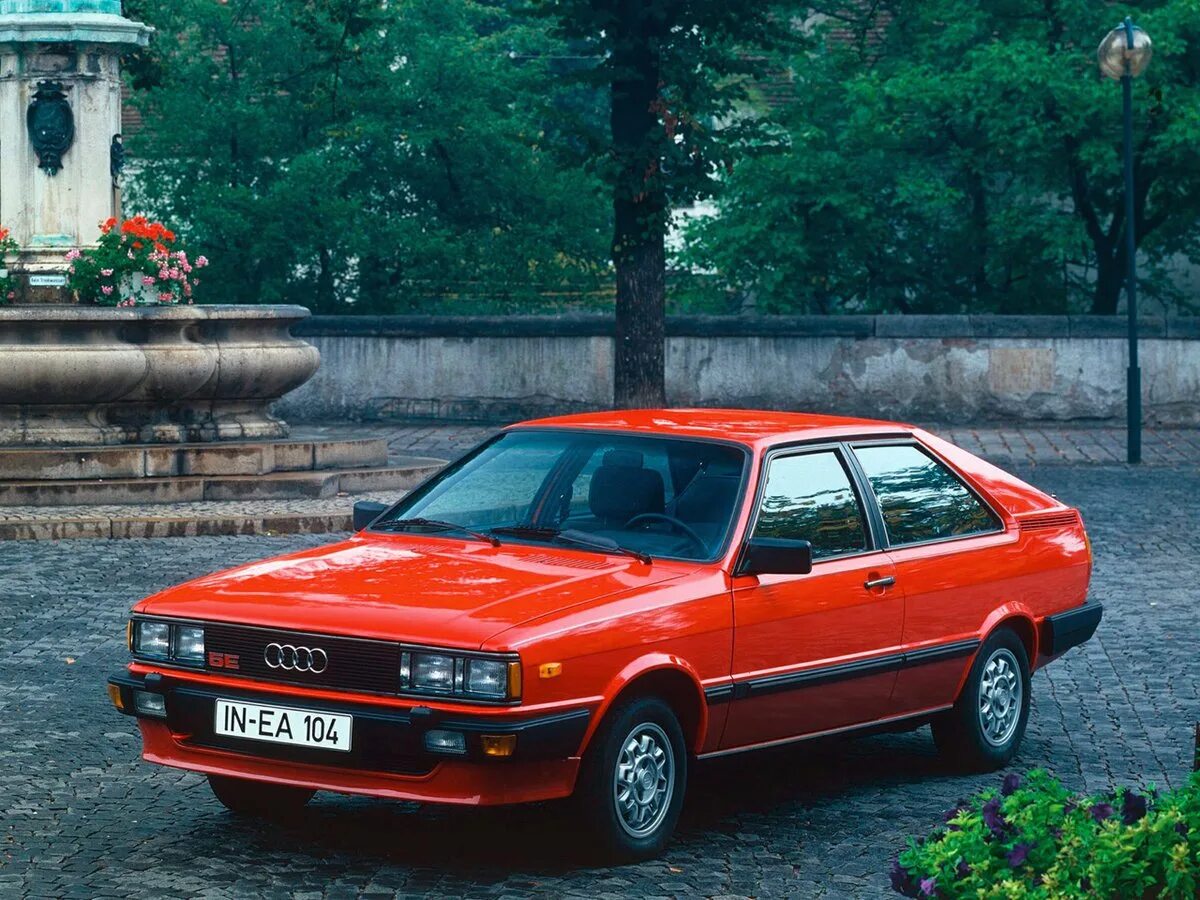 Первая модель 8. Audi 80 Coupe quattro. Audi Coupe 1980. Ауди купе 81 85. Audi Coupe b2.