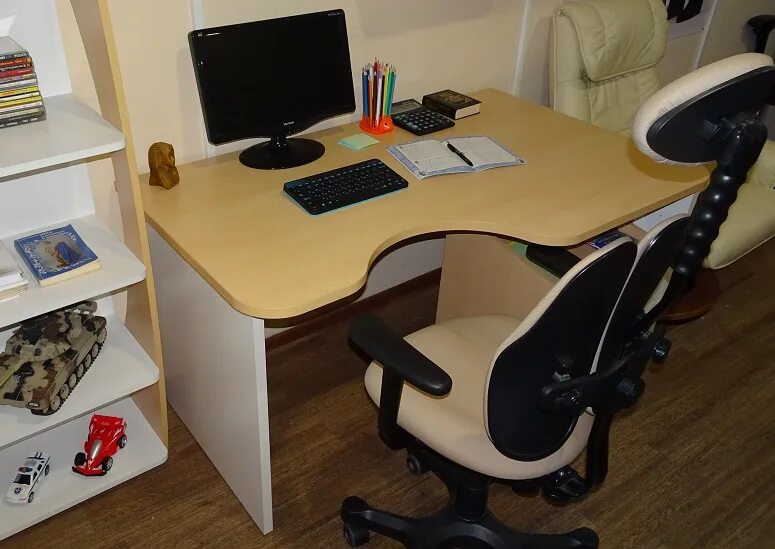 Comf-pro парта. Парта рк-900. Ортопедический стол рк-134т. Рк 134 стол. Рк 134 стол.