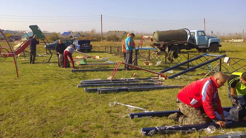 Погода в мамоновке. Мамоновка Верхнемамонский район Воронежская область. Журавка детская площадка. Село Мамоновка Верхнемамонского района Воронежской области. Школа Мамоновка Верхнемамонский район.