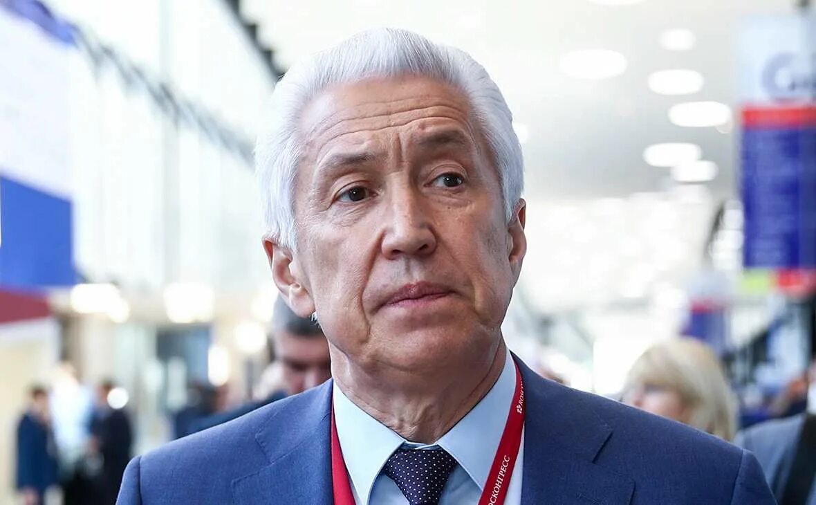 Глава дагестанской. Глава дагестана 2021 меликов. Меликов глава дагестана. Глава дагестанской. Меликов глава дагестана.