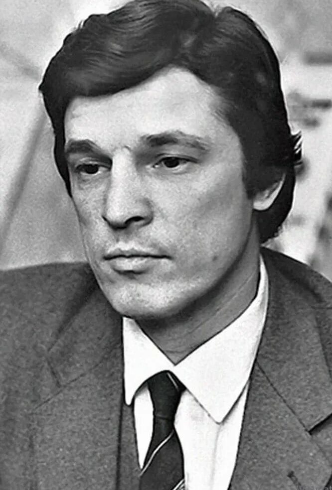 Юо́зас станиславас будра́йтис. Регимантас адомайтис актер. Артист прибалтики. Артист прибалтики. Юозас будрайтис молодой.