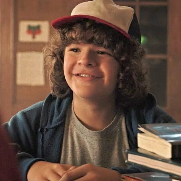 дастин осд 4 сезон. очень странные дела сериал сьюзи. песня дастина из осд. дастин stranger things. очень странные дела дас.