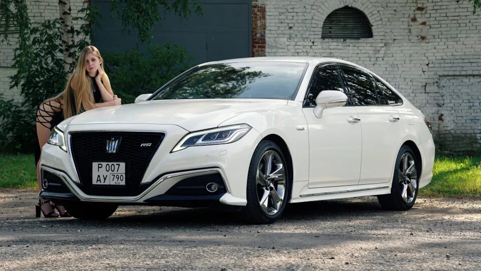 Advance rs. Toyota crown 220. toyota crown s220 rs. toyota crown 220 rs. toyota crown 220 rs advance.