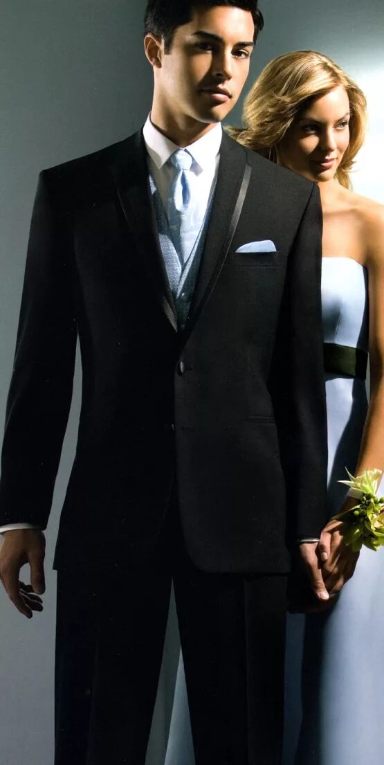 Black tie дресс-код. Стиль блейк тай. Смокинг блэк тай. Блэк тай дресс код. Вечернее платье смокинг.
