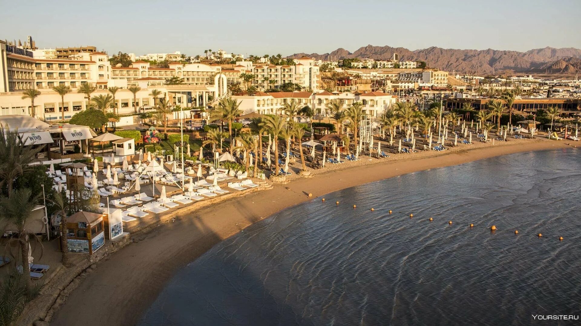 Бич альбатрос шарм-эль-шейх 4 звезды. Шарм эль шейх бухта наама. Шарм эль шейх наама. Шарм холидей резорт египет. Пляжи наама бэй в шарм эль шейхе.