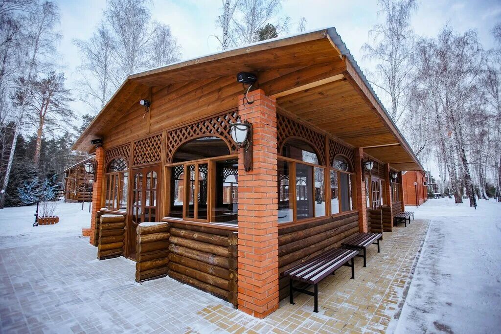 Турбаза малина бор. Михайловская усадьба казань беседки. Поле чудес тюмень база отдыха. Турбаза тюмень. Турбаза шигоны сосновый бор.