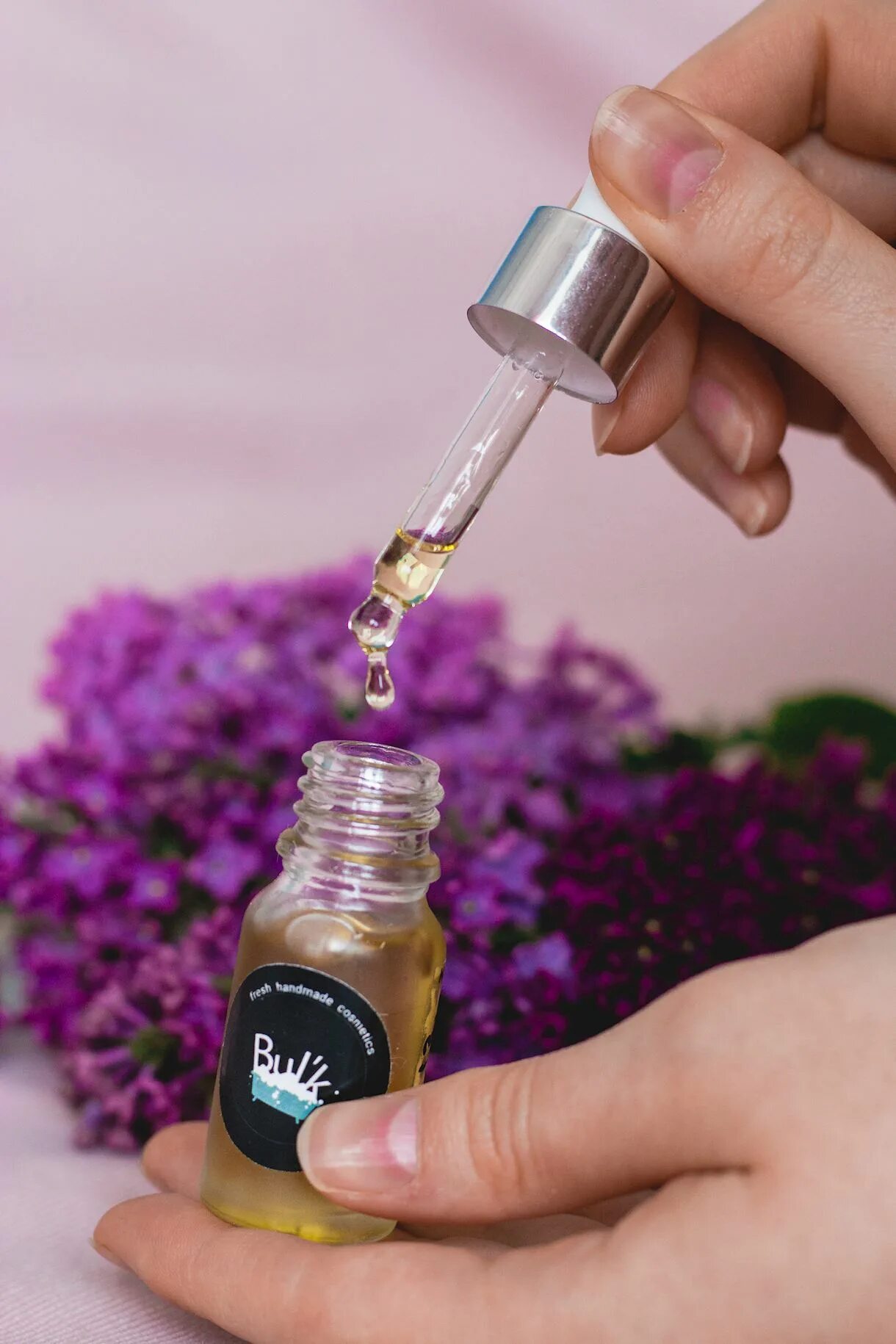 Масло для кутикулы o•p•i cuticle revitalizer oil. Как использовать масло для ногтей. Как использовать масло для ногтей. Эфирные масла для ногтей и кутикулы. Масло для кутикулы опи в карандаше.