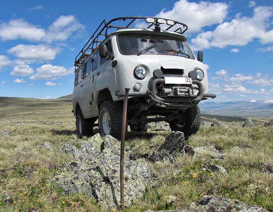 УАЗ 452 Буханка. УАЗ Буханка 4x4. УАЗ 452 экспедиционный. УАЗ 452 новый.