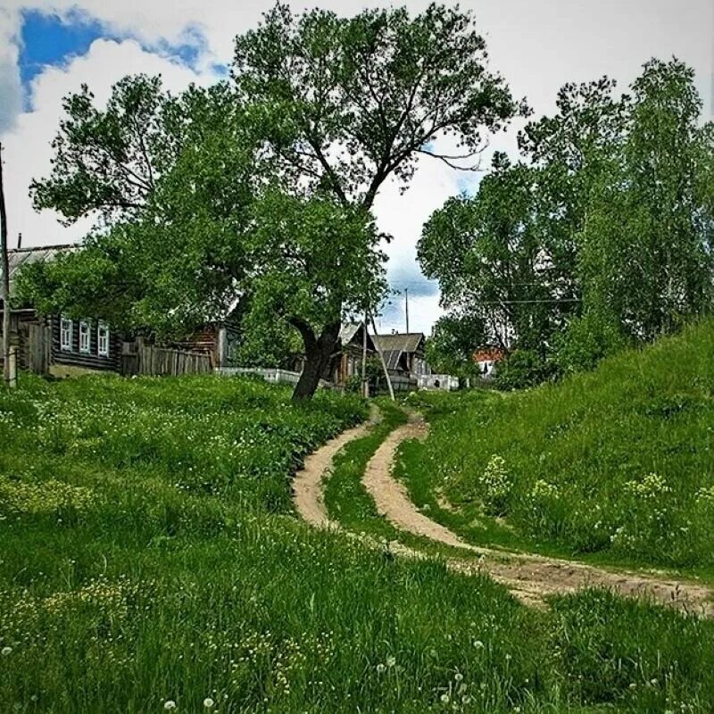 Улица в деревне. Деревенская улица. Сельские улочки. В селе. Сел в уголочек