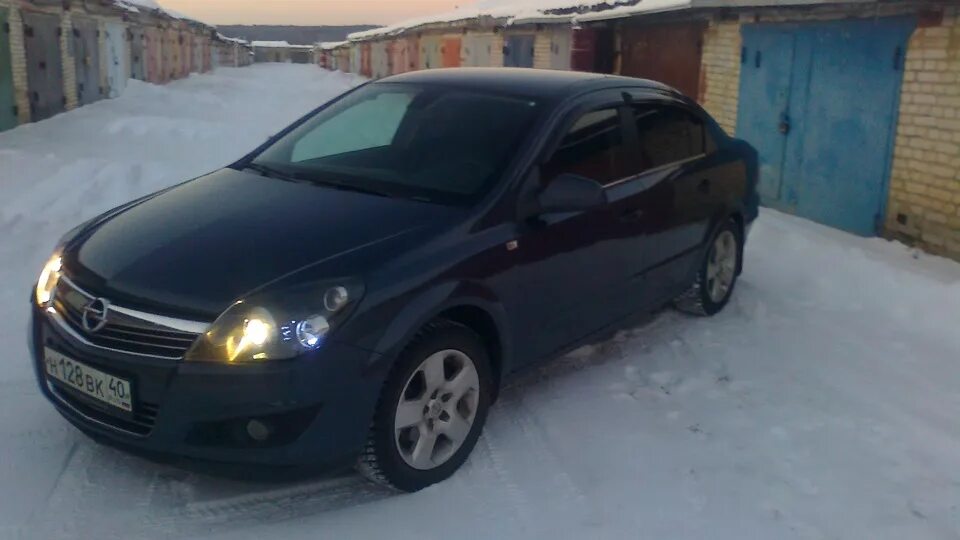 Опель 1.8 140 л с. Opel astra h metro. цвет опель 168 metro. astra h metro blue. цвет metro opel astra h.