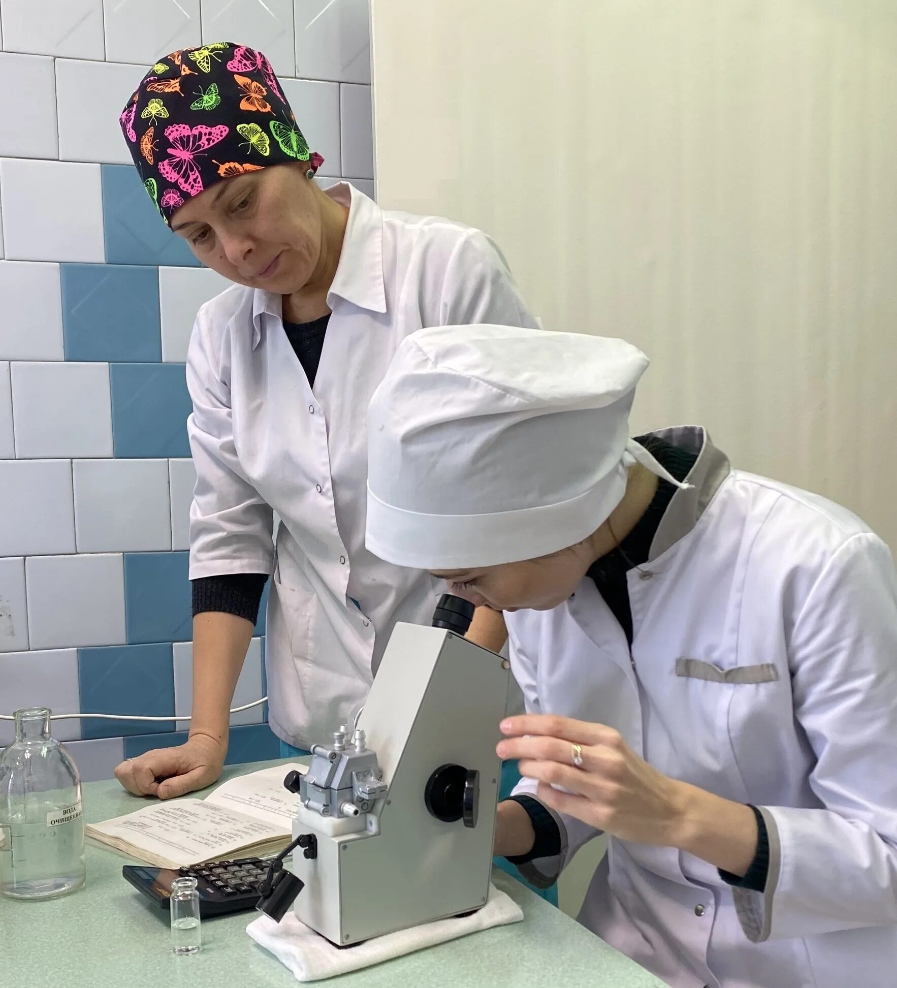Провизор тюмень. Набережные челны медицинский колледж на улице провизор. вуз медицинский на провизора в краснодаре. провизоры в чкаловском. провизор ухов сергей.