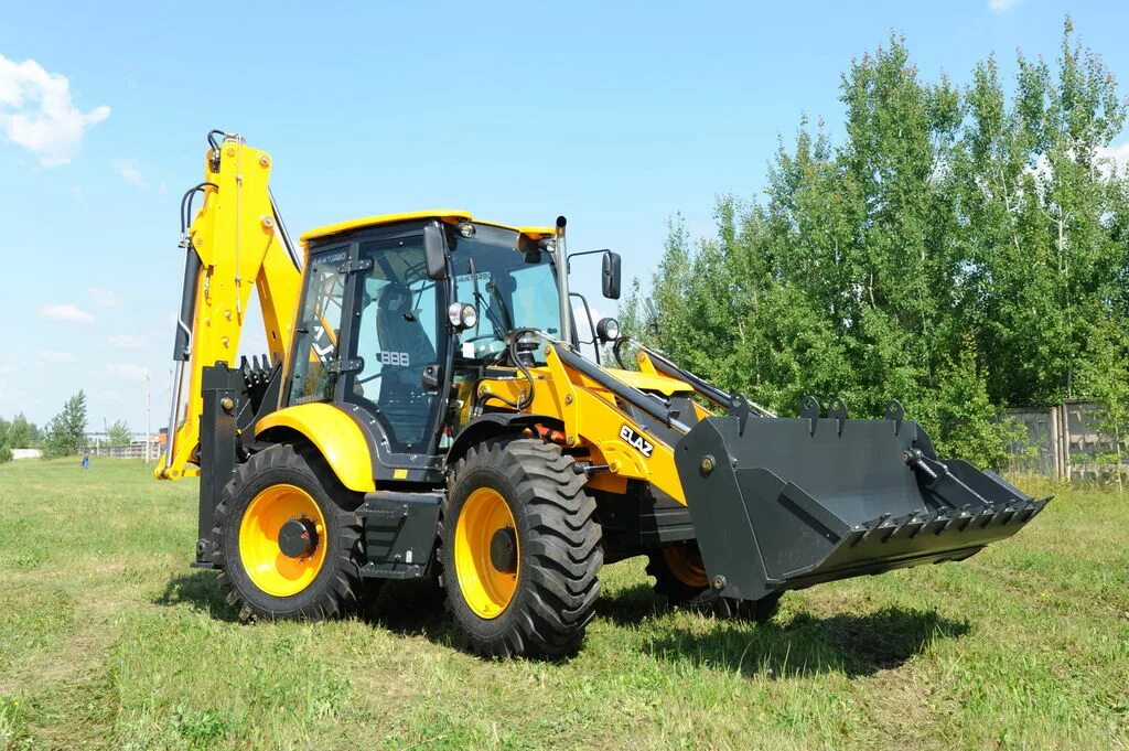 Завод елаз в елабуге. Елаз 880. Экскаватор елаз 880. Экскаватор elaz-bl 888. Экскаватор-погрузчик elaz-bl 880.