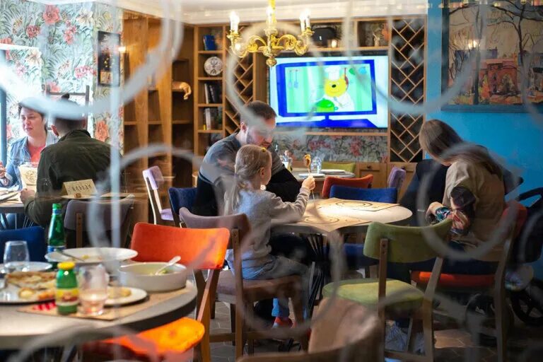 Ресторан в стиле авангард. 3, владивосток отзывы. Grill & pasta университетская ул. Кафе интеллигенция. Дольче каса красногорск.