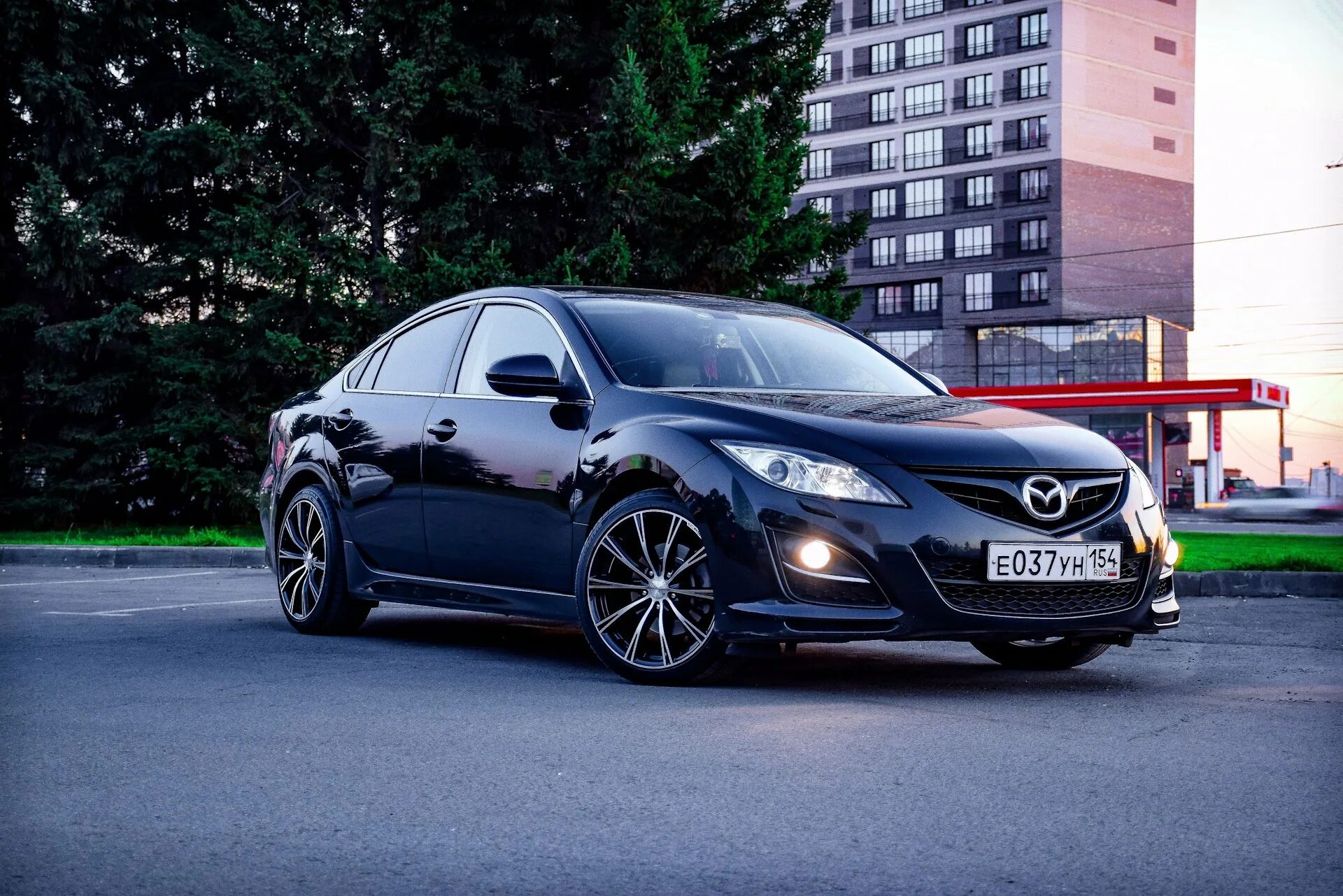 Мазда 6 8 года. Mazda 6 2011. Mazda Mazda 6 2008. Mazda 6 2011 Black. Mazda 6 GH 2008.