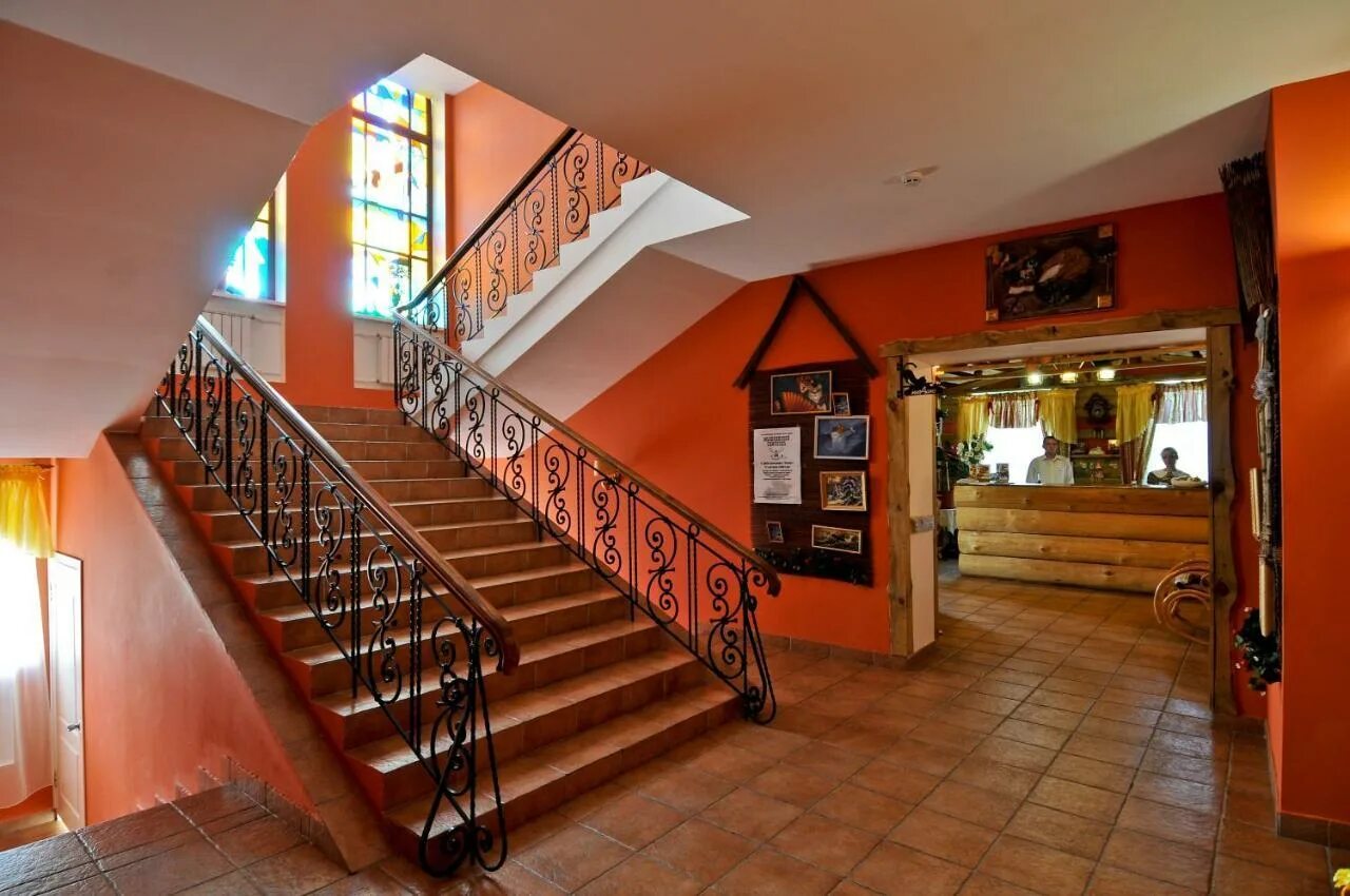 Гостиница мышкин инн. Кошкин дом город мышкин. Карла либкнехта, 27, мышкин. Гостиница кошкин дом в мышкине номера. Кошкин дом отель мышкин.