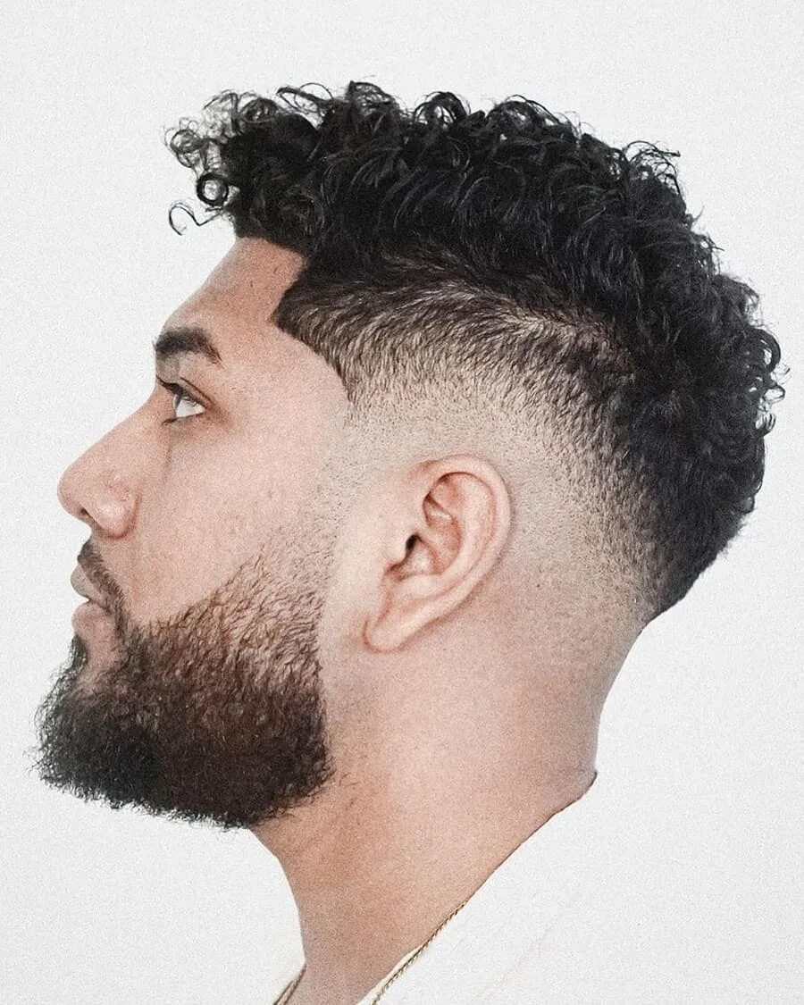 Style drop. Тэйпер фэйд. керли фейд. drop fade стрижка. мужские стрижки 2025.