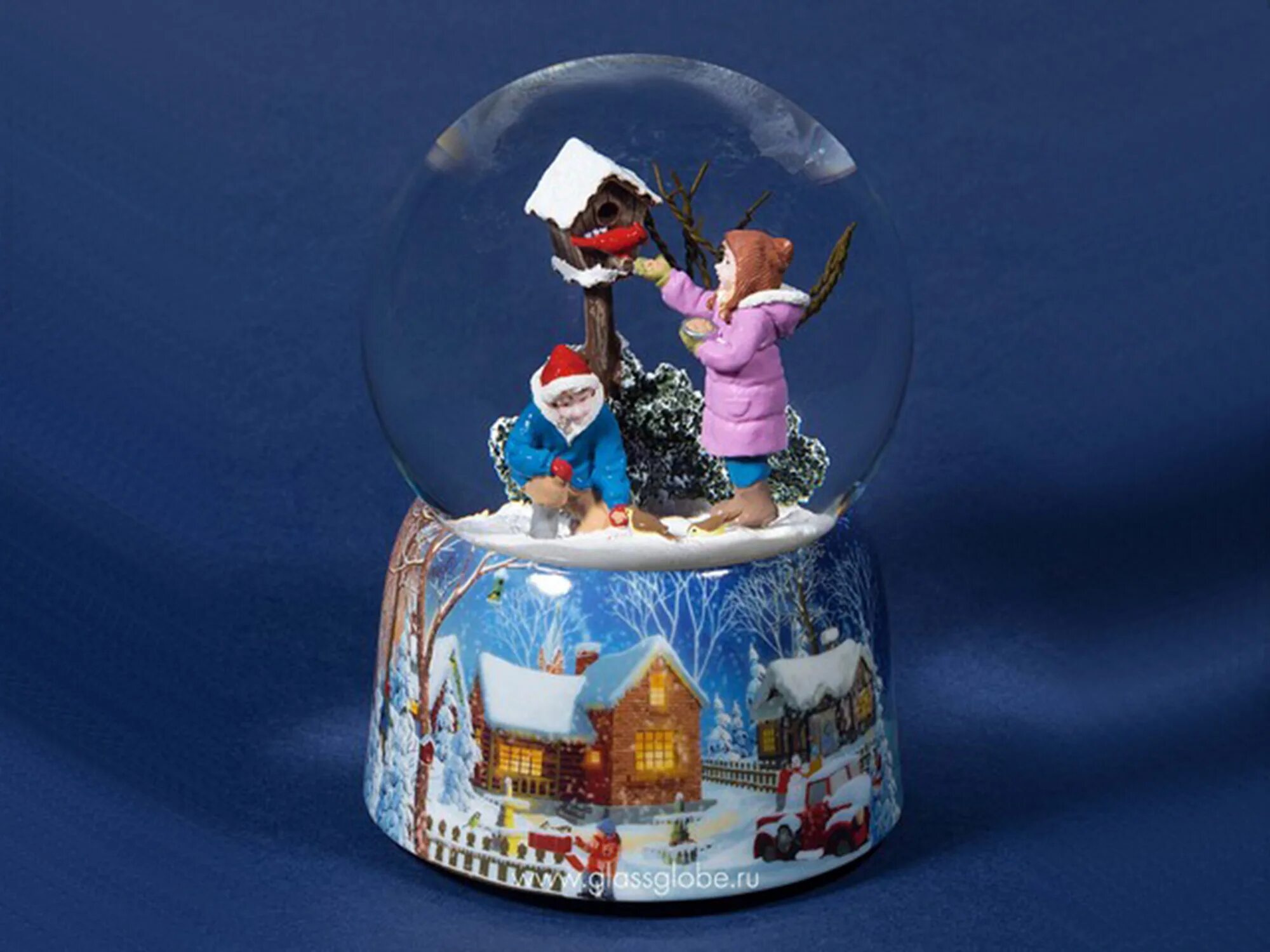 Стеклянный шар книга. Glass globe снежный шар. midland снежный шар. новогодний стеклянный шар. новогодние сувениры снежный шар.