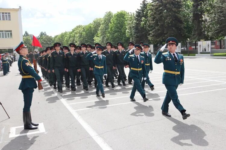 Саратовский военный ордена Жукова Краснознаменный институт. Ордена Жукова институт национальной гвардии. Саратов Краснознаменный военный институт. Саратовский военный институт войск национальной гвардии. Новосибирский ордена жукова военный институт