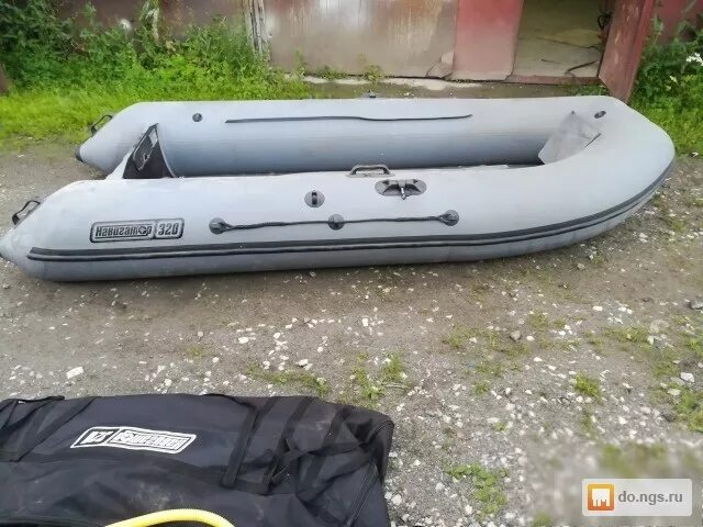 Пвх навигатор 320. Лодка пвх навигатор 320. лодка пвх навигатор 290 оптима. лодка навигатор 320 красно серая. питерские гребные лодки навигатор 320 оптима.