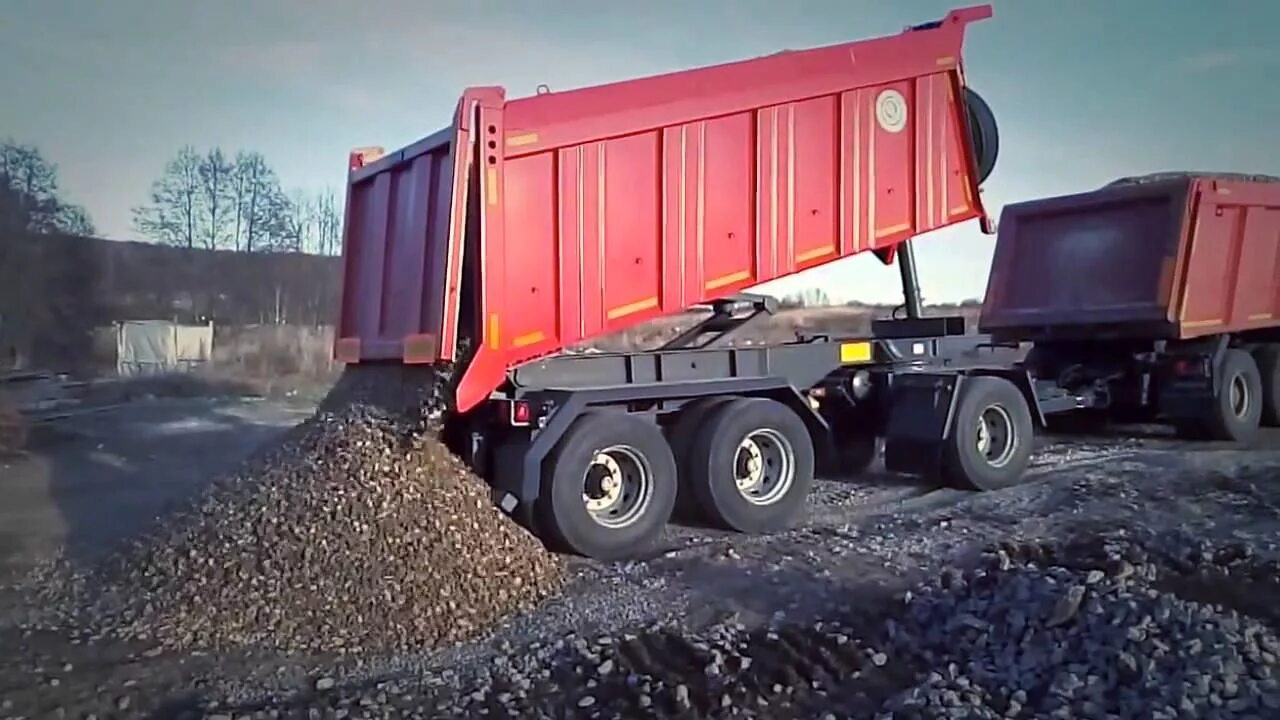 Как отцепить полуприцеп. Прицеп самосвал бецема. тонар-9540 зерновоз. самосвальные полуприцепы бецема. тонар-9540 - самосвальный автопоезд с боковой разгрузкой.