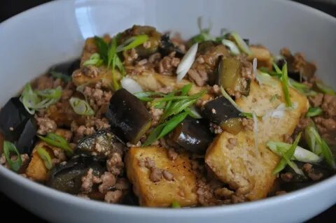 Как потушить баклажаны с мясом