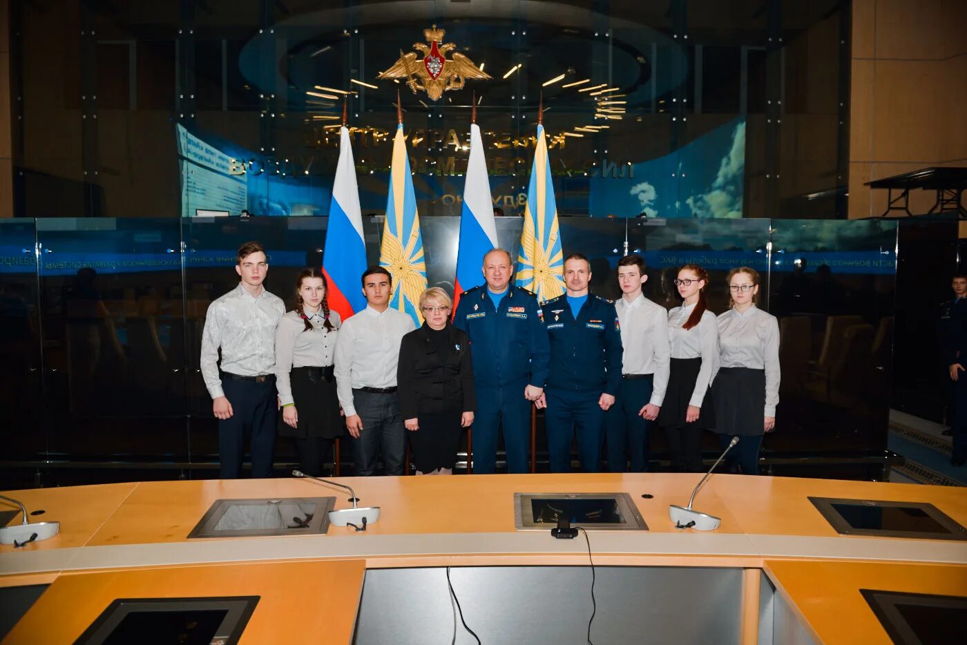 Штаб вкс в москве. Жк воксхолл москва. Вкс расшифровка войск в армии. Цуп вкс рф. Все жк на кутузовском проспекте.
