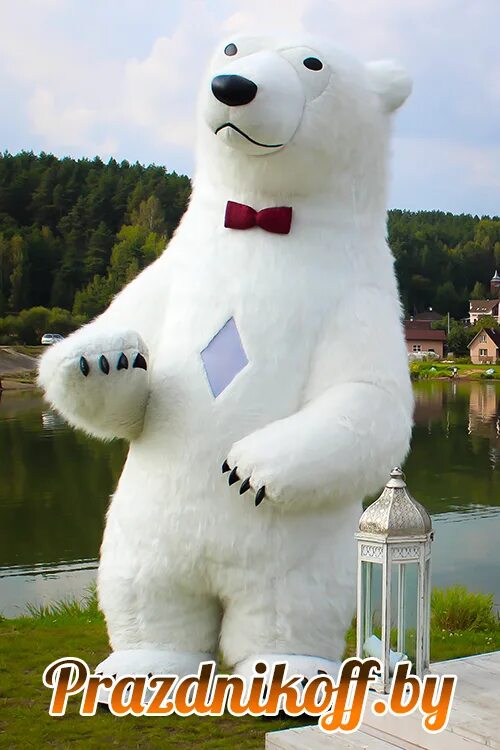 Поздравление ростовым медведем. Белый медведь Умка ростовая кукла. Белый мишка Умка кукла ростовая. Белые мишки Умка аниматор. Большой белый медведь ростовая кукла.