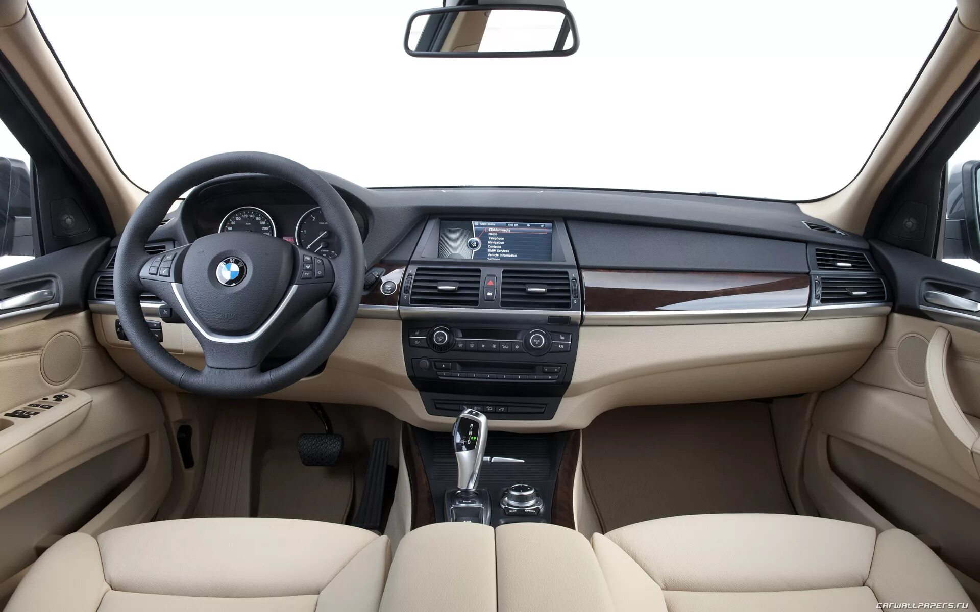 Bmw x5 2011. BMW x5 e70 Interior. БМВ джип х5 салон. BMW x5 e70 салон. БМВ х5 xdrive40d.