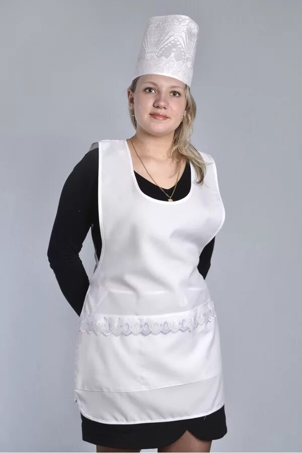 Фартук нейлоновый. Белый передник. Фартук продавцов с рюшечками. Фартук белый для сублимации. Белые фартуки продавцов.