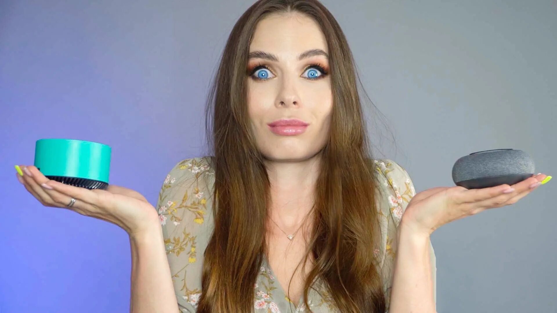 Алиса лайт видео обзор. Яндекс станция алиса мини лайт. Умная колонка алиса капучино. Яндекс станция алиса лайт бежевая. Яндекс станция алиса лайт.