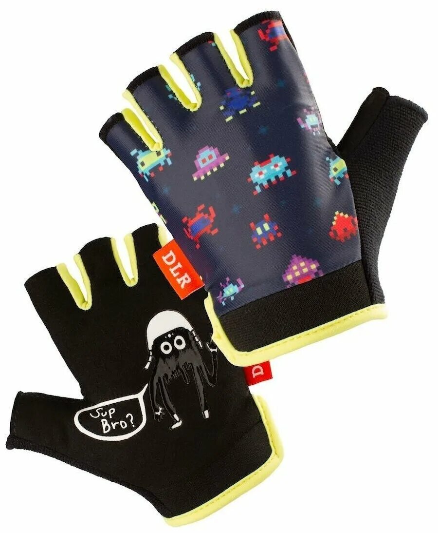 Перчатки игры купишь. Детские спортивные перчатки. Игра про перчатку. Перчатки для гонок для детей. Игра перчатки для дошкольников.