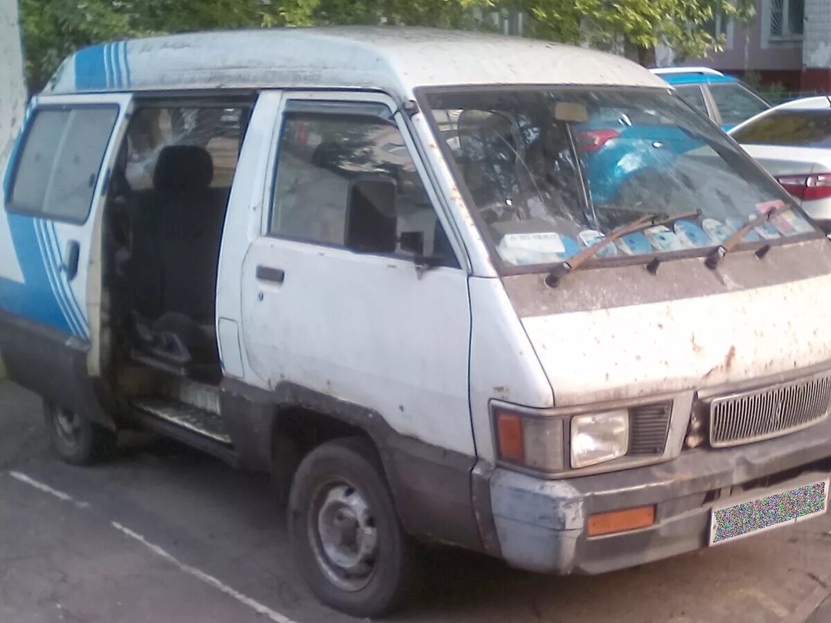 Купить таун айс бу. Toyota Town Ace 1988. Тойота Таун айс 1988. Toyota Town Ace 1. Тойота Таун 1988.