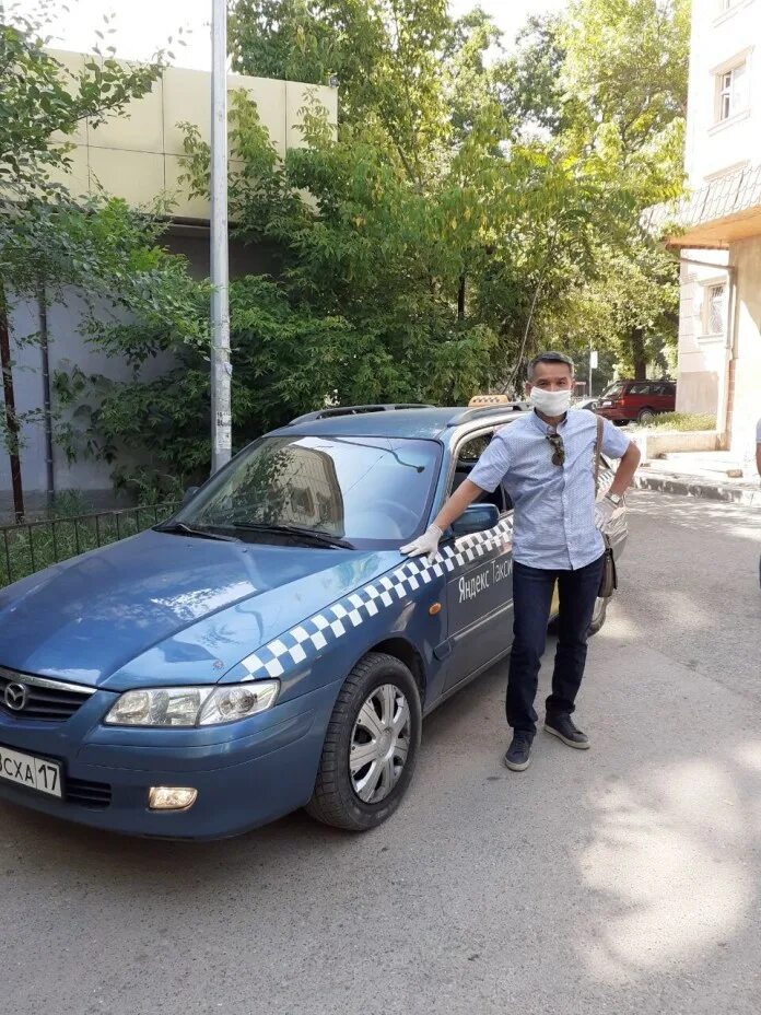 Такси Казахстан. Казахстанское такси. Шымкентский таксист. Таксист Казахстан.