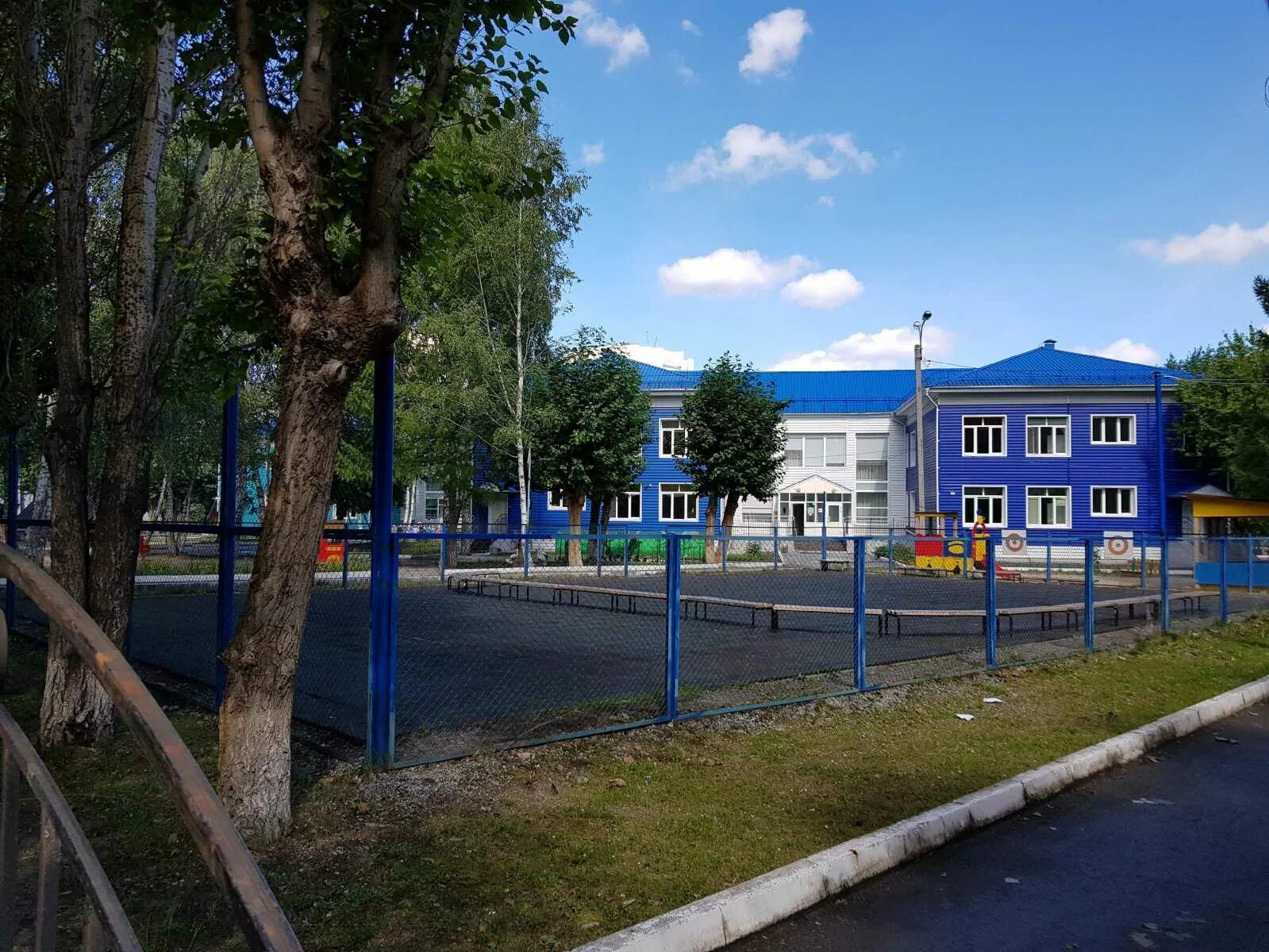 Корпус ручеек. Детский сад №141 города тюмени. детский сад 125 ручеек тюмень. детский сад 141 3 корпус тюмень.
