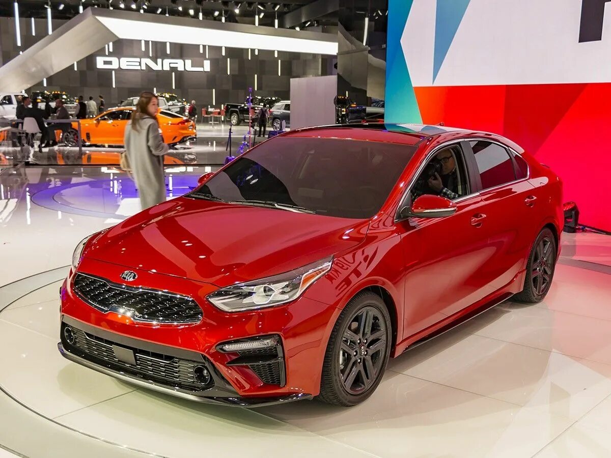 Купить киа 2019г. Киа Церато 2019. Kia Forte 2019. Киа Церато 2019 красная. Kia Forte 2019 gt.