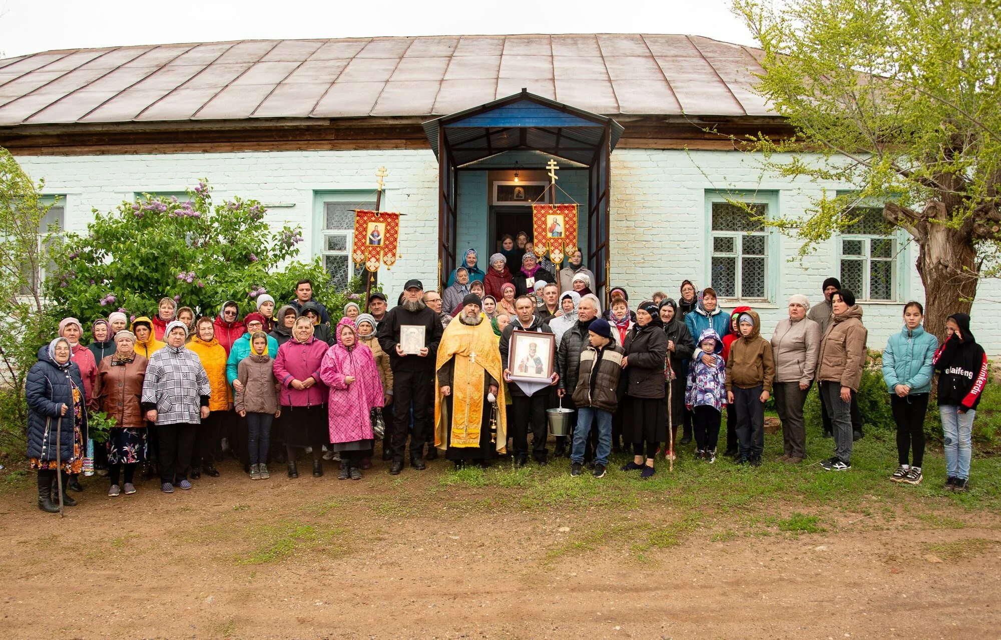 Село Нижнеозерное Илекского района. Кардаилово праздник. Церковь село Кардаилово 2023. Погода нижнеозерное 10 дней