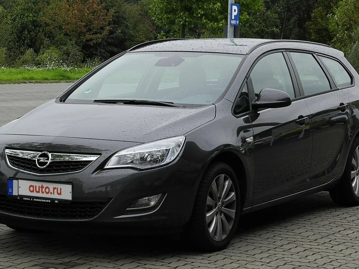 Опель универсал 2012. Opel Astra Sports Tourer 2012. Opel Astra j 2011. Opel Astra Sports Tourer 2013. Opel Astra универсал 2011.