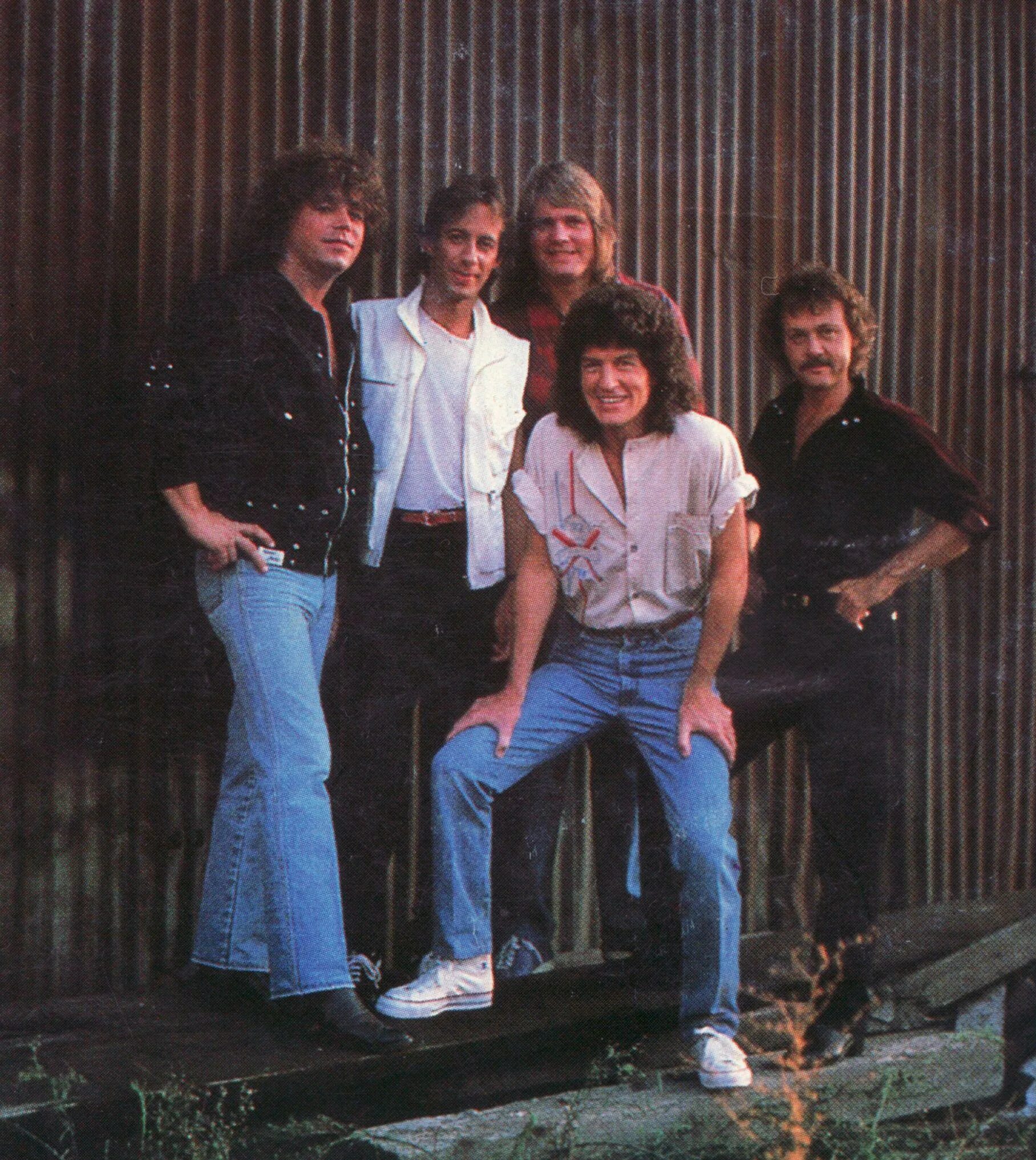 Speedwagon группа. Reo speedwagon. Reo speedwagon good trouble 1982. Ред спидвагон группа. Reo speedwagon.