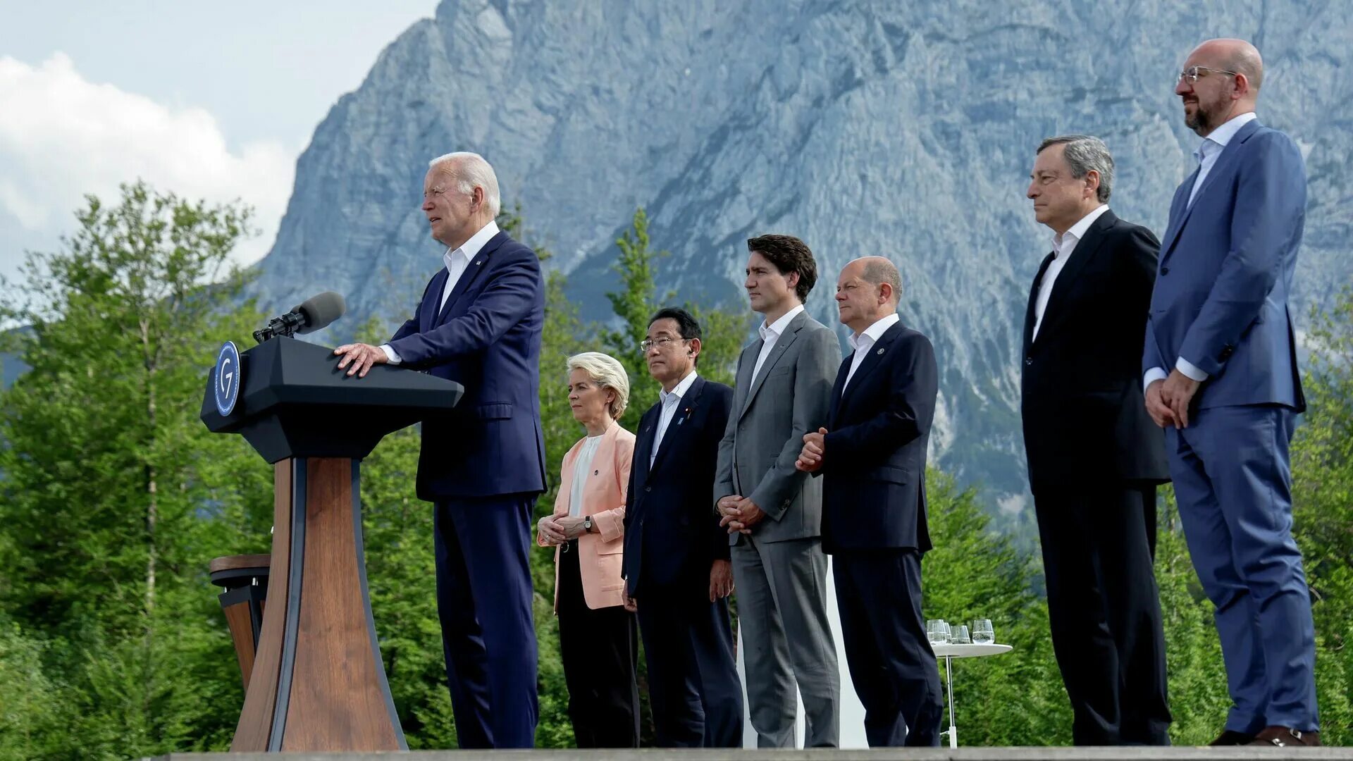 Байден g7. Большая семерка 2022 саммит. Саммит g7 2007. Саммит g7 2008.