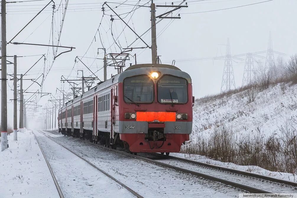 Эд4м Узуново. Эд4м 330 Покров. Эд4м зима. Электричка Рязань Узуново. Электрички направления узуново