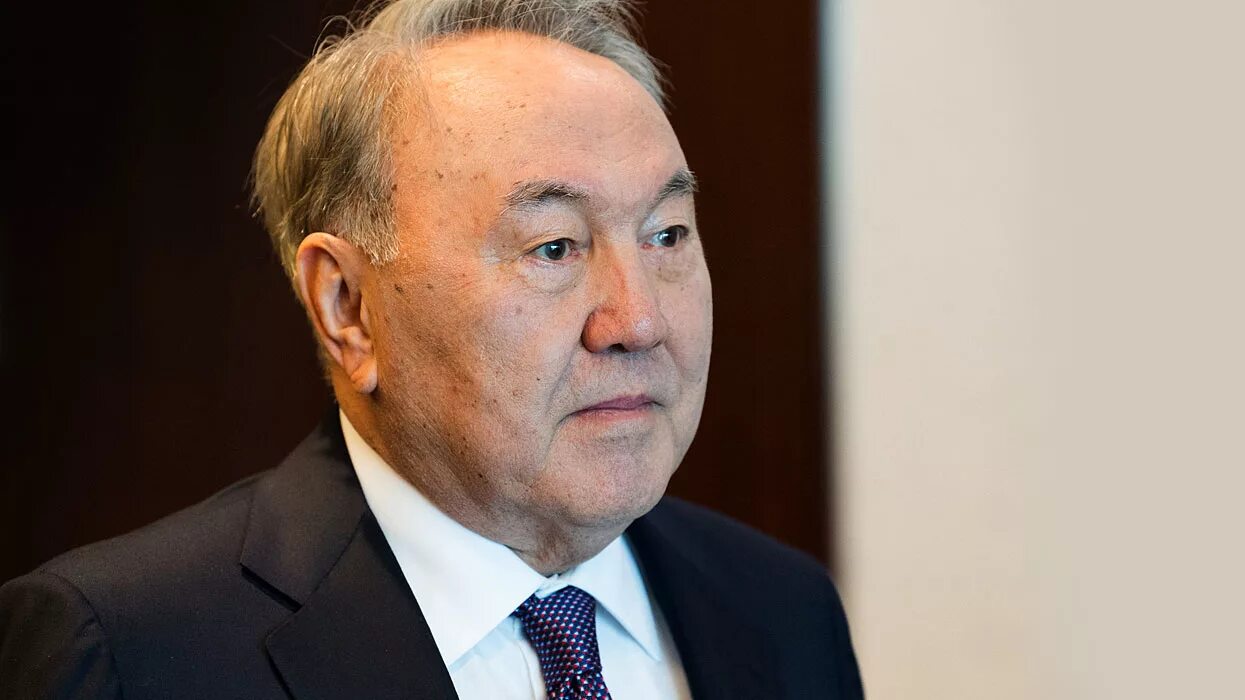 Нурик назарбаев. Назарбаев сегодня. Назарбаев сегодня. Нурсултан назарбаев 1990. Назарбаев 1991.
