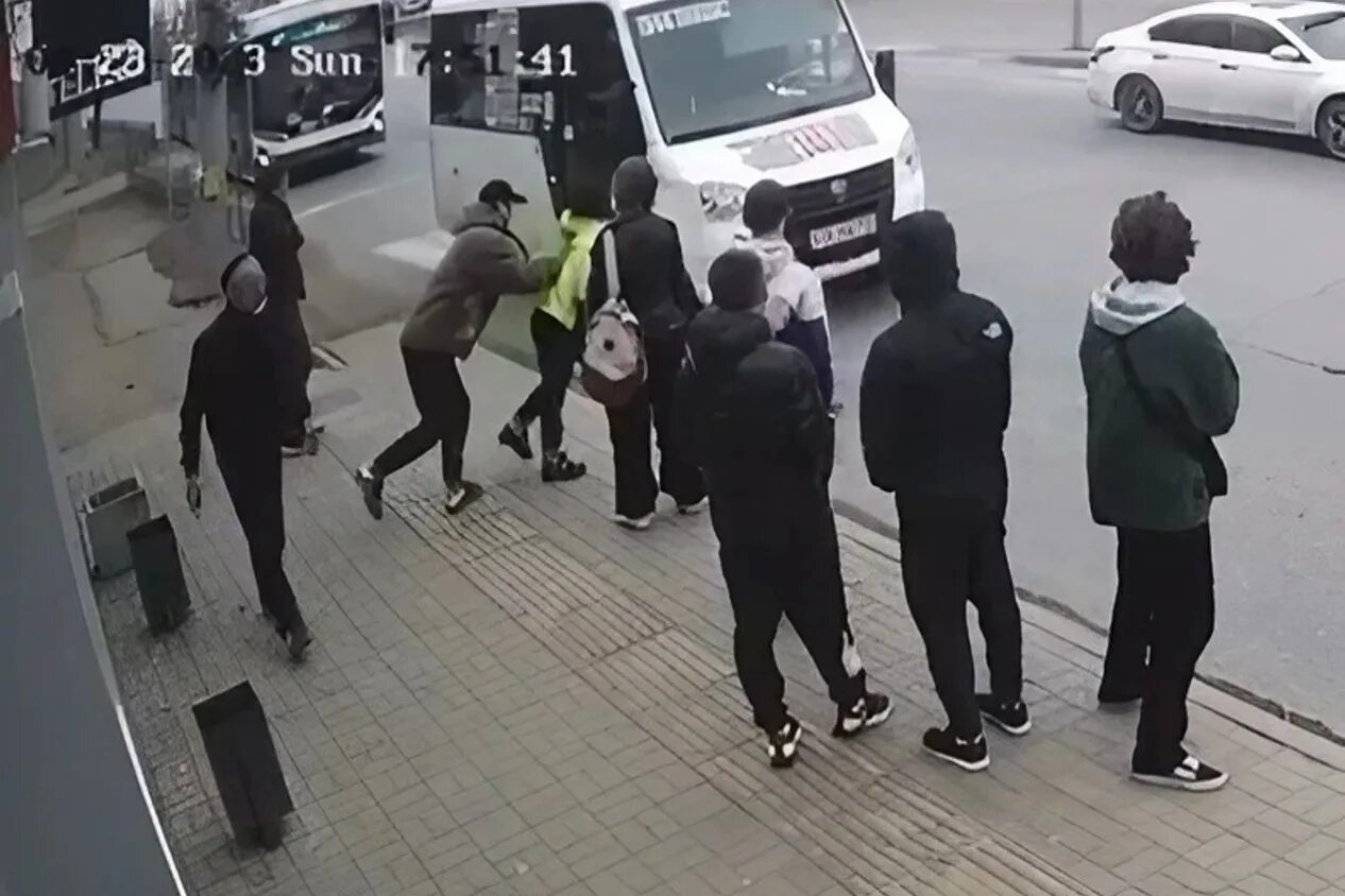 убитый глазом не моргнул. мем моргнул. убитый глазом не моргнул. майк гавновски. убитый глазом не моргнул.