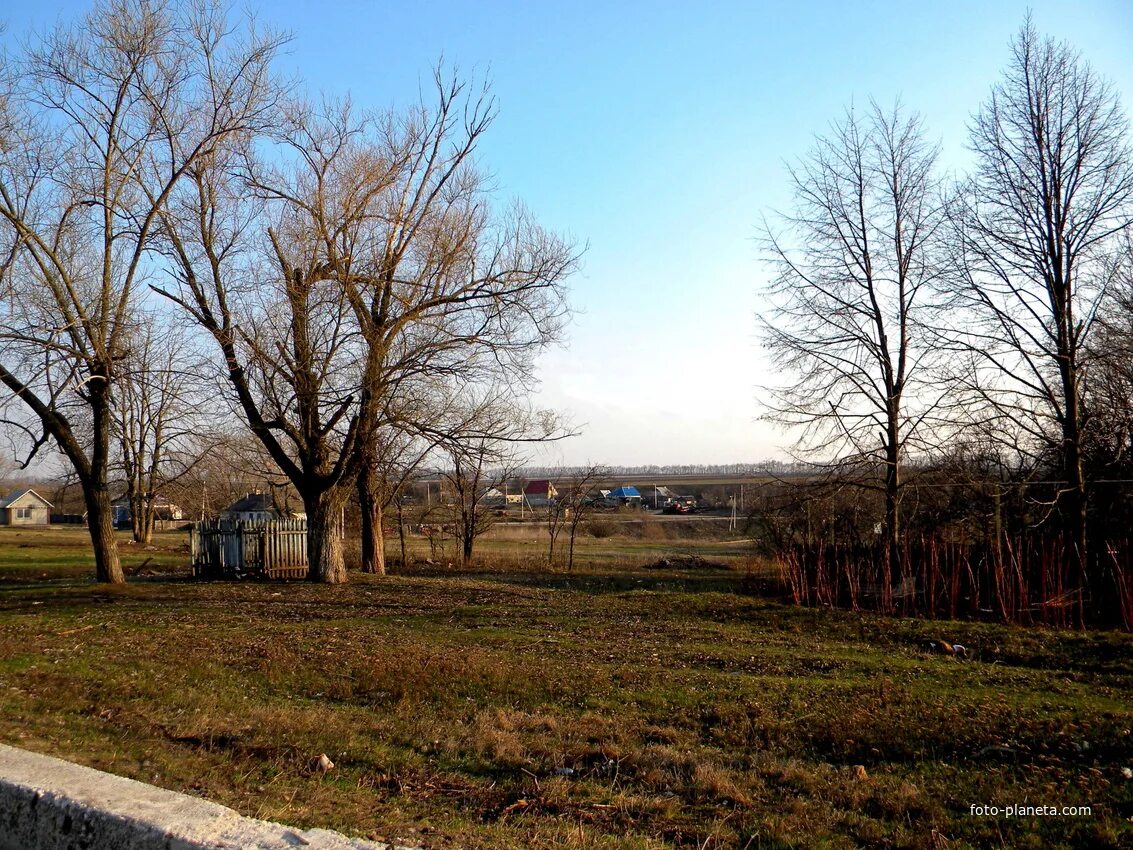 Село красное Белгородская область Шебекинский район. Поселок красное Шебекинский район. Село красная Поляна Белгородская область Шебекинский район. Село Зимовенька Шебекинский район.