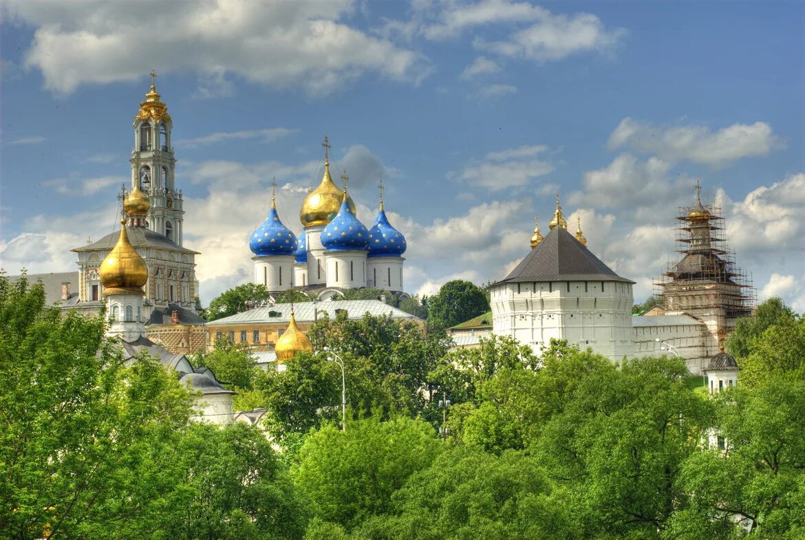 Монастырь Троице-Сергиева Лавра. Сергиев Посад Сергиева Лавра. Троицкий монастырь Сергиев Посад. Сергиев Посад монастырь Сергия Радонежского.