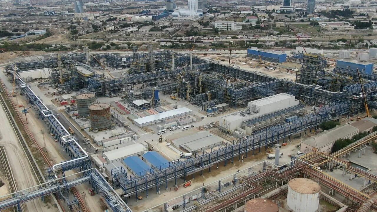 Яя нпз анжеро-судженск. Ярославский нпз. Реконструкции нпз. Нпз нефтебаза туапсе. Нефтеперерабатывающий завод баку им.