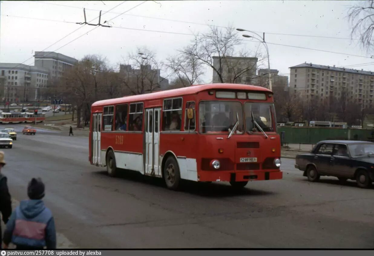 Останкино проезд. Останкинский проезд. Фото Останкинского района 1990. Фото 1971 года поворот на 5-й Останкинский переулок. 10 Останкинский проезд старое фото.