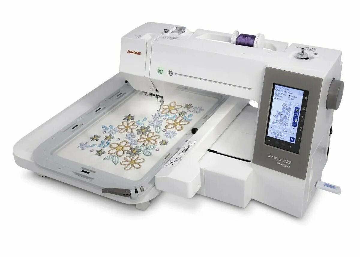 Вышивальная машина janome 350е. Джаноме 550е вышивальная машина. Джаноме 550е вышивальная. Швейная машинка janome 550. Вышивальная машина janome mc 550е.