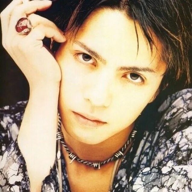 Хайд. Хидето Такараи. Хайд японский певец. Hyde в молодости. Хидето Такараи 1997.