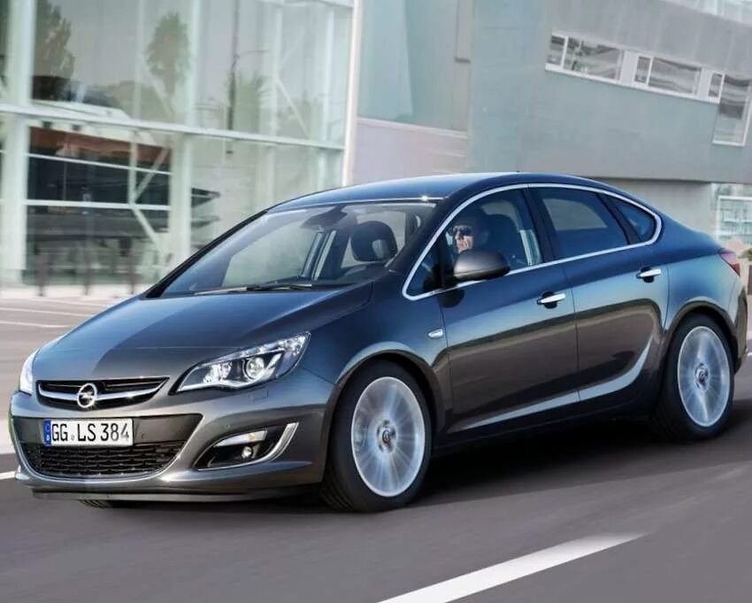 Стоимость opel. Opel Astra 2013. Opel Astra 2013 седан. Opel Astra 2013 1,6.