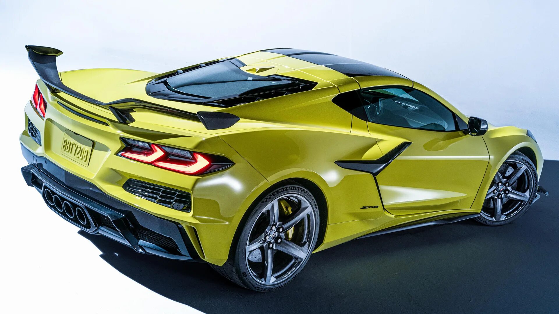 Корвет 2023. Шевроле Корвет 2023. Corvette c8 z06. Corvette z06 2023. Corvette z07 package.